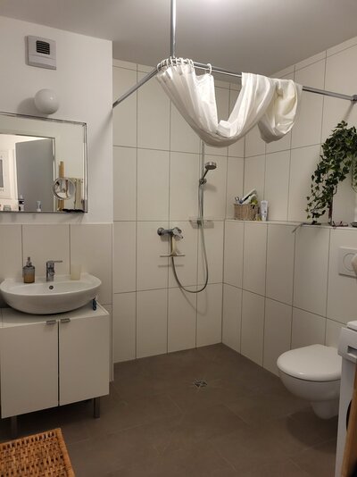 Mieter sucht Nachmieter- moderne 2 Zimmerwohnung im grünen Langwasser - Photo 2