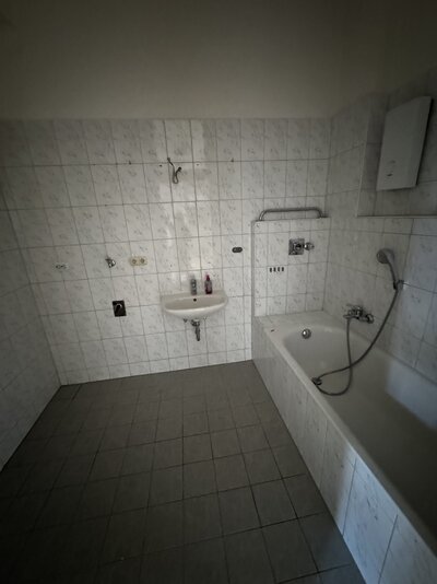 große 6 Zimmerwohnung mit Terrasse - Photo 4