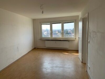 2 Zimmer mit fantastischer Aussicht mit Aufzug neben Westpark - Photo 1