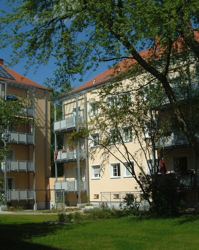sonniger Balkon * Nordstadt * nähe U-bahn - Foto 4