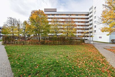 Die perfekte Lage ! 2 Zimmer mit Ausblick ab Mitte September! - Foto 3