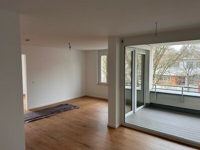 Moderner Zweitbezug mit Loggia - Photo 1