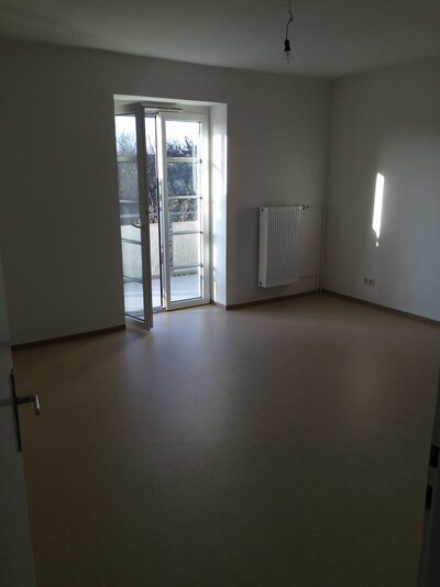 Gemütliche Wohnung mit Balkon, direkt neben dem Wöhrder See - Ideal für Kleinfamilien - Photo 3