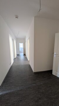 Flur_Jean_Paul_Platz_21