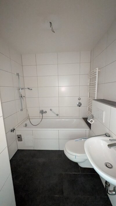 Badezimmer_Striegauer_Straße_2