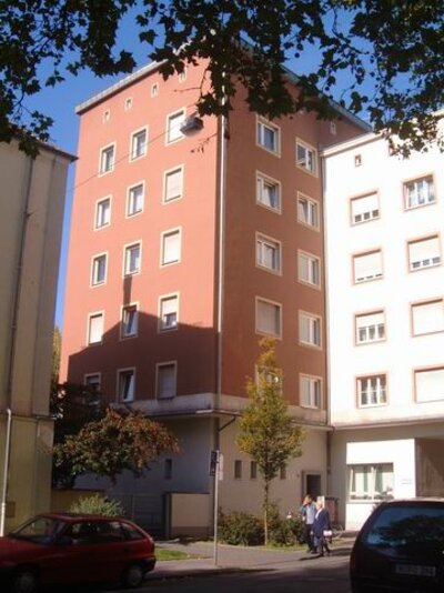 Geräumige 3 Zimmerwohnung über den Dächern Nürnbergs - Photo 2