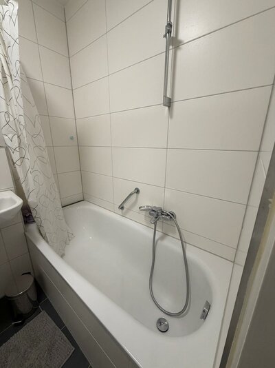 Ansicht Badezimmer 2