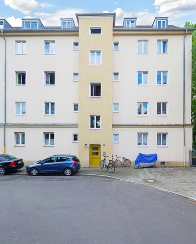 Gemütliche 2-Zimmer Erdgeschosswohnung mit Balkon und Blick ins Grüne - Photo 4