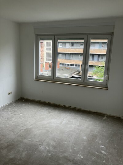 Schöne 2 Zimmerwohnung mit Balkon - Photo 2