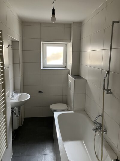 Bad mit Fenster