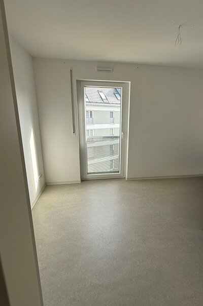 Zweitbezug - Hell durchflutete 3-Zimmer-Wohnung mit Balkon - Foto 5