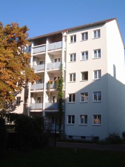 Hell durchflutete 3-Zimmer-Wohnung mit Balkon - Foto 2