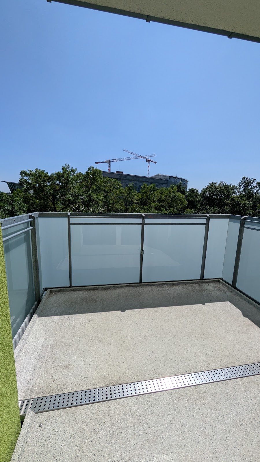 Schultheißallee_Balkon