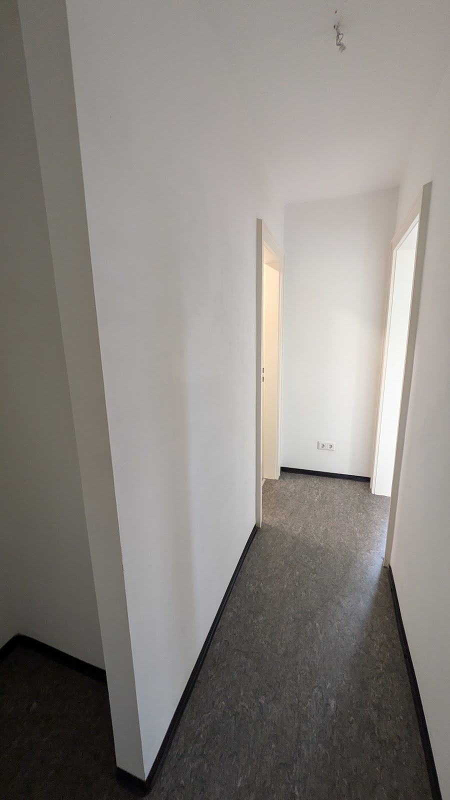 Flur_Schultheißallee_38