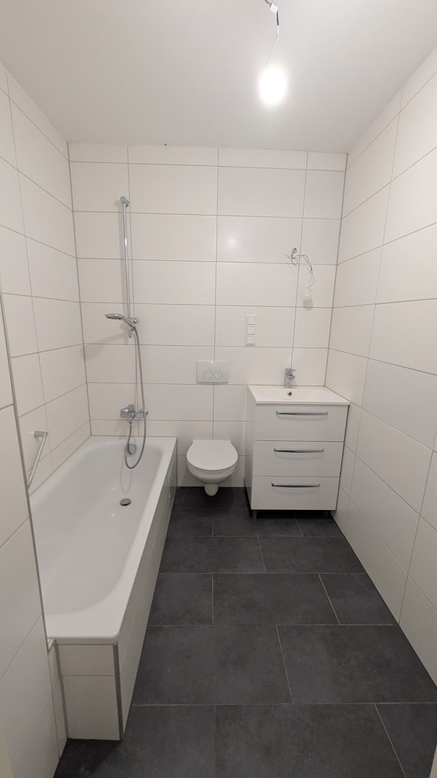 Badezimmer_Striegauer_Straße_4